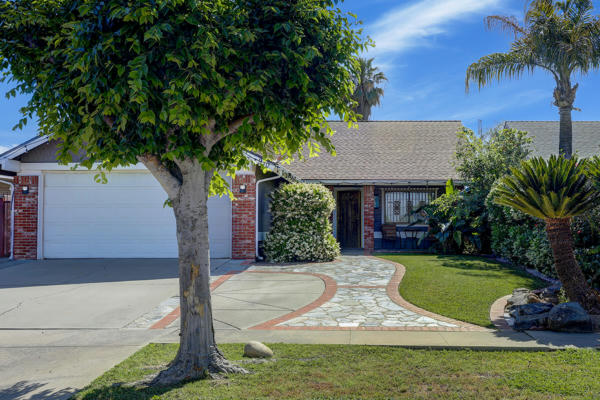 910 4TH ST, ORANGE COVE, CA 93646 - Image 1